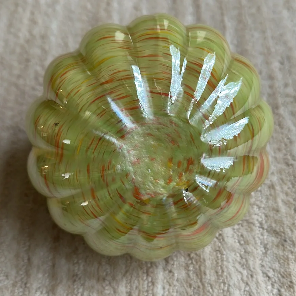 Hand Blown Art Glass Pumpkin Green Orange Flecks Twisted Reeded Clear Stem 5”x4”